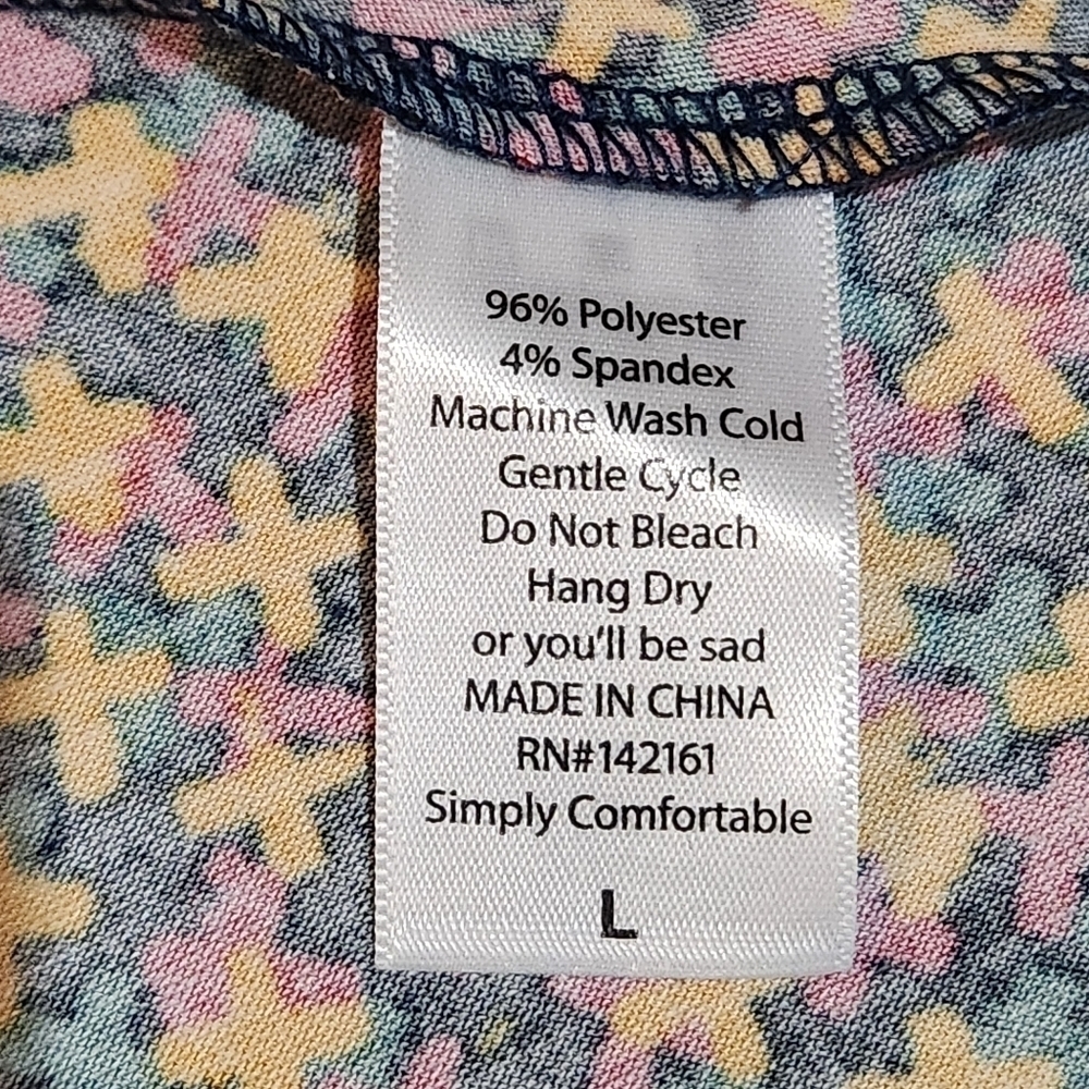 LuLaRoe Nicole Fitted Scoop Neck, Mid-Length Sleeves,Full Circle Skirt Size L. - Picture 8 of 8